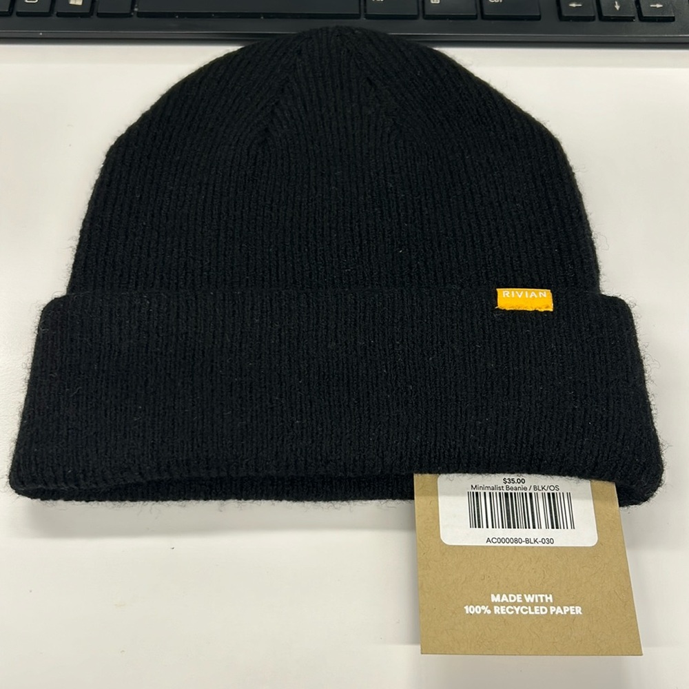 RIVIAN MINIMALIST BEANIE